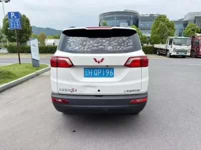Wuling Hongguang S3