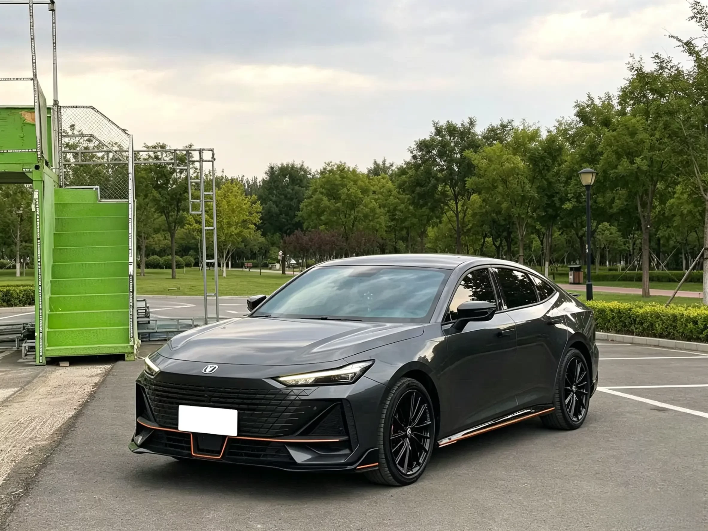 Changan UNI-V