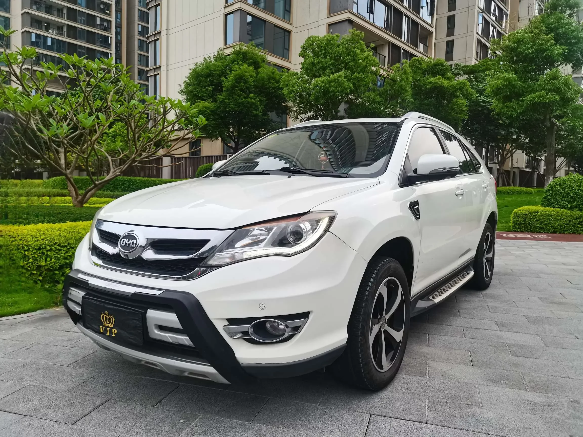 BYD S7