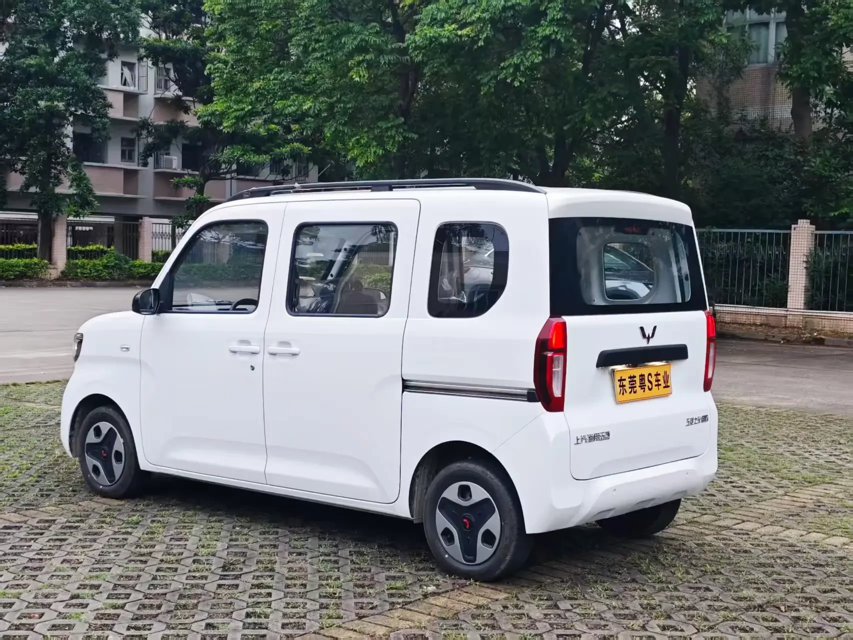 Wuling Zhiguang EV