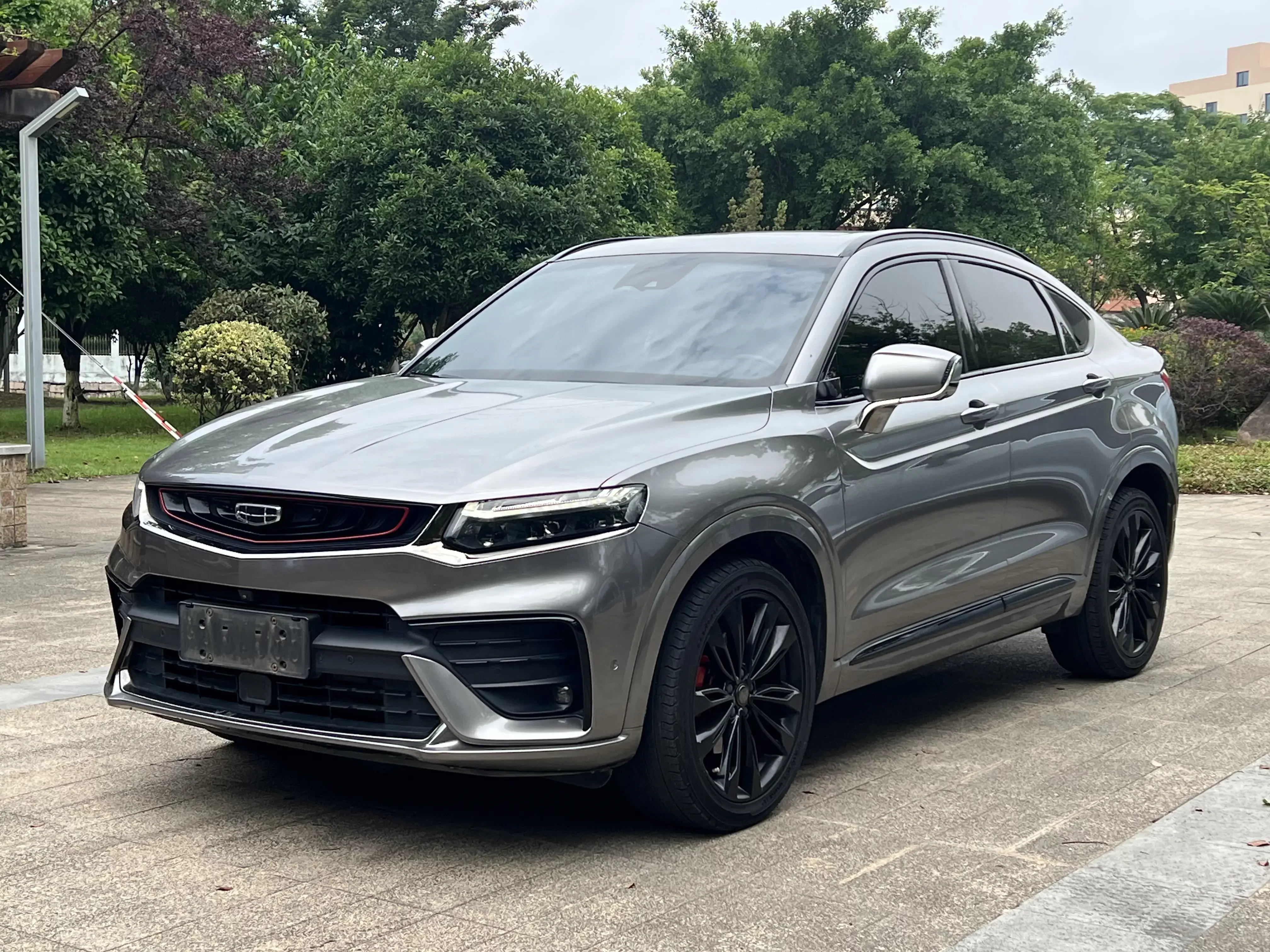 Geely Tugella