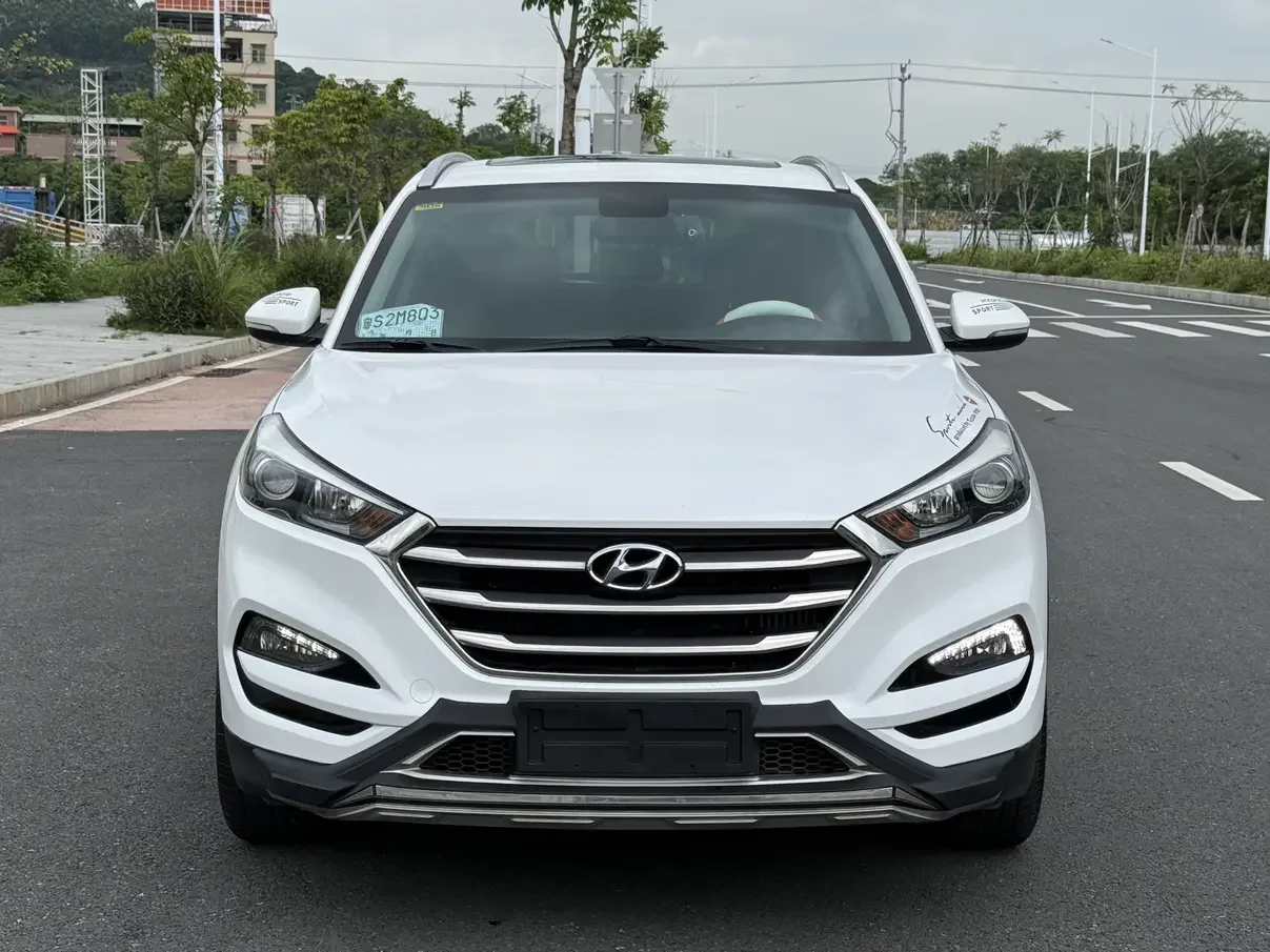 Hyundai Tucson L (Tucson)