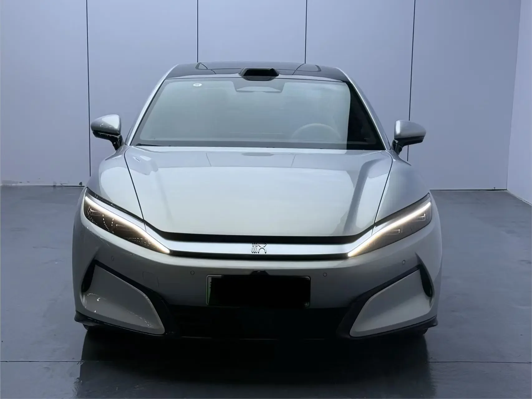 BYD Han L EV