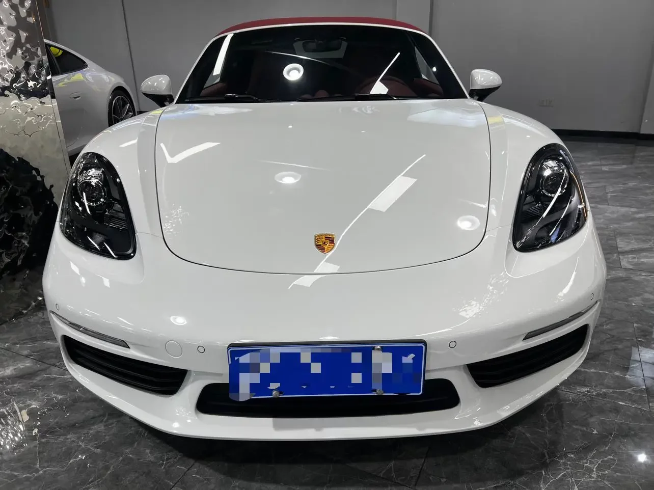 Porsche 718