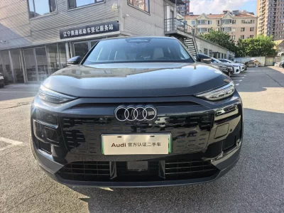 Audi Q6L e-tron