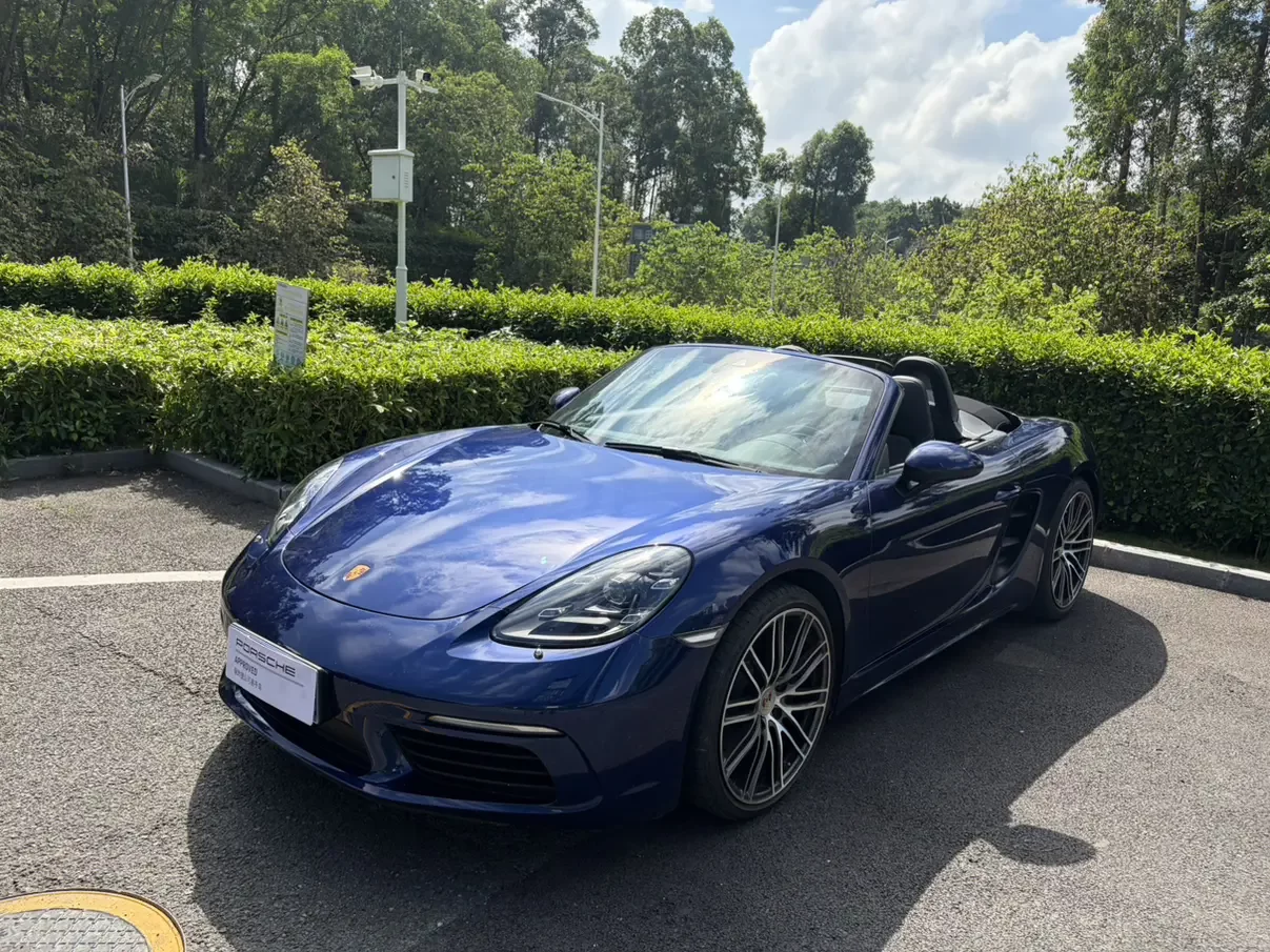Porsche 718