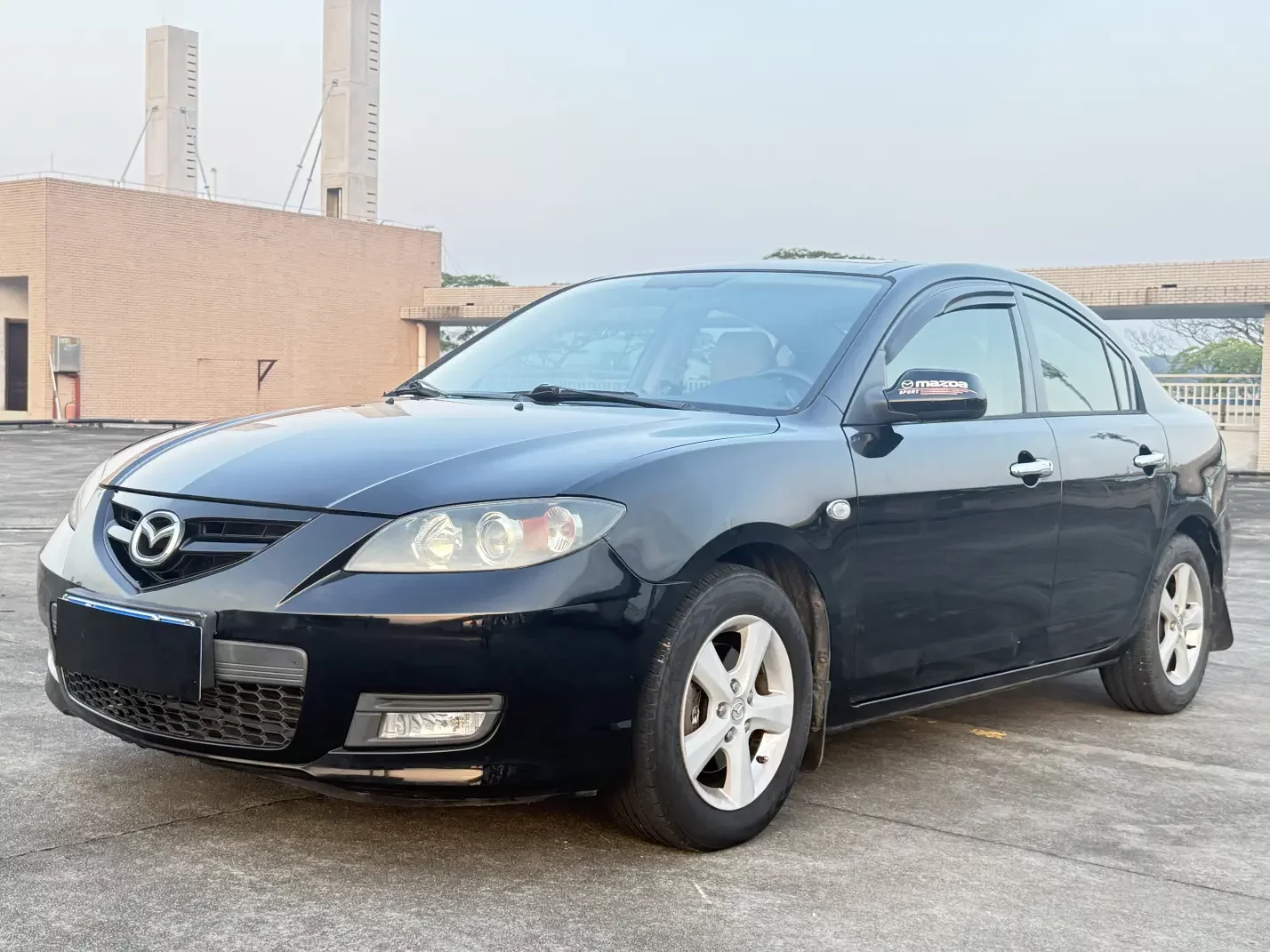 Mazda Axela (3)