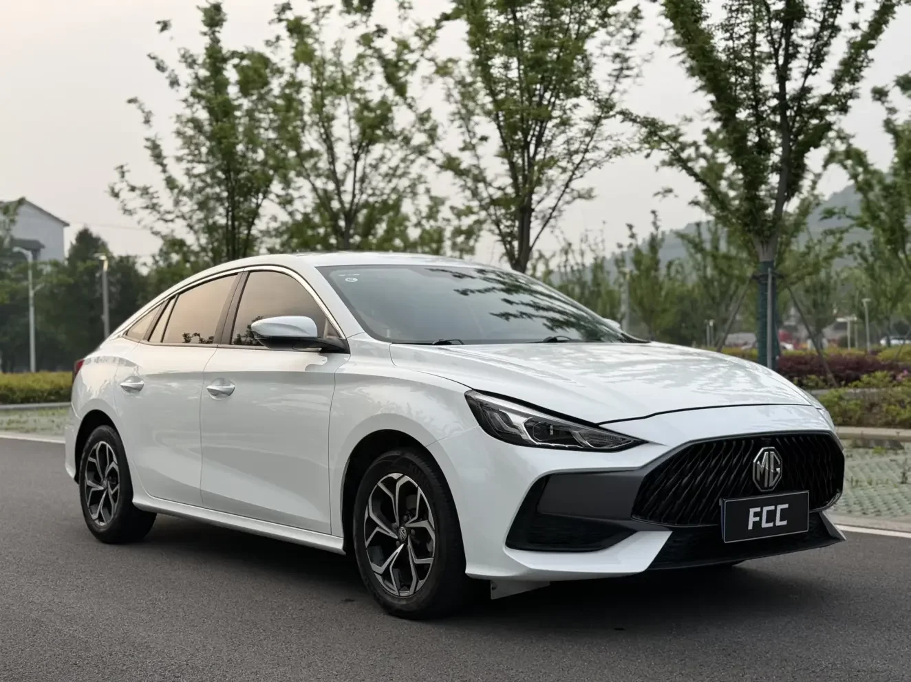 MG 5