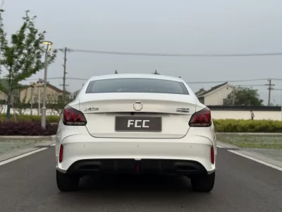 MG 5