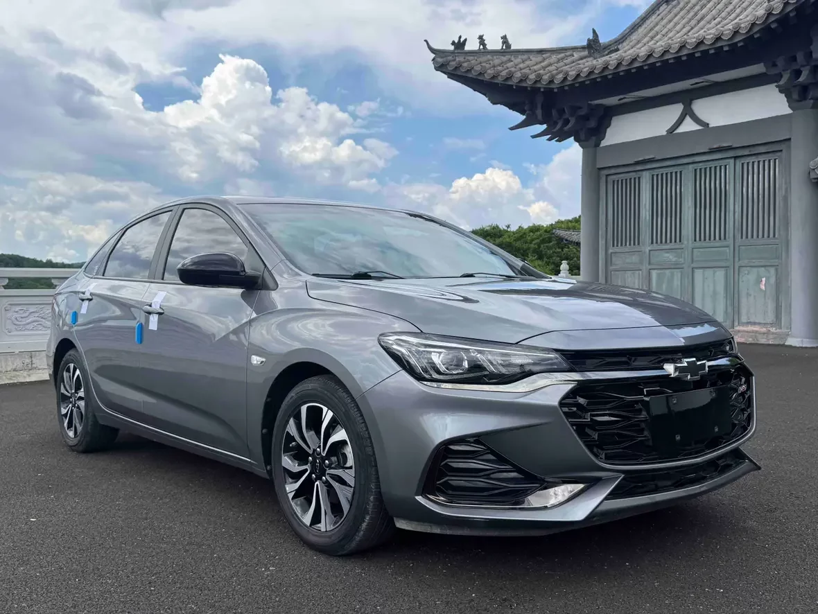 Chevrolet Monza (Cruze)