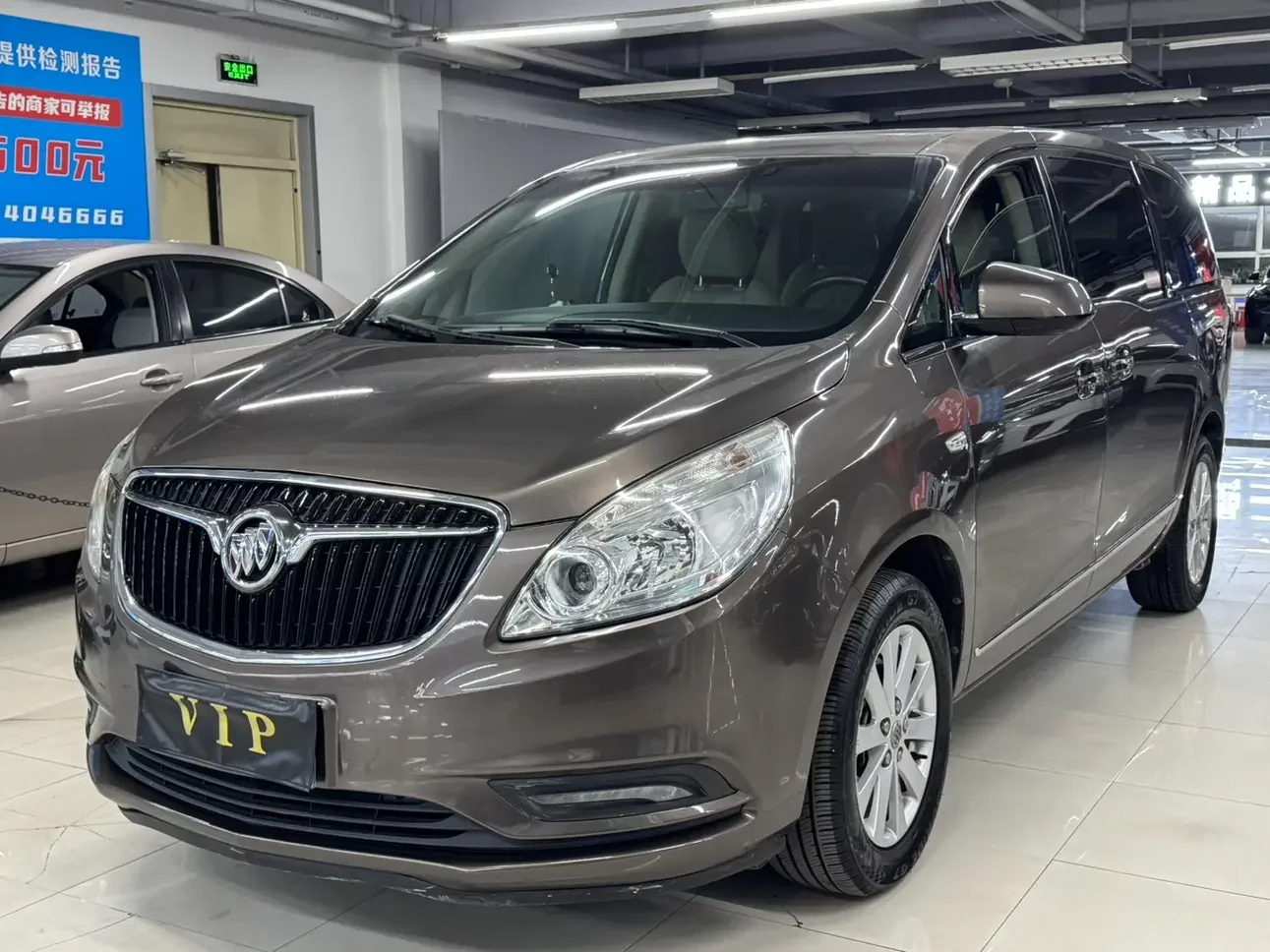 Buick GL8