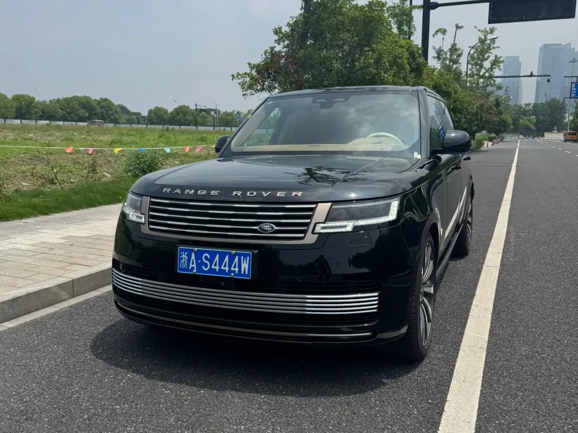 Land Rover range rover
