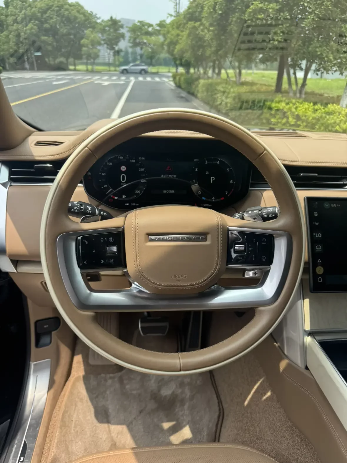 Land Rover range rover