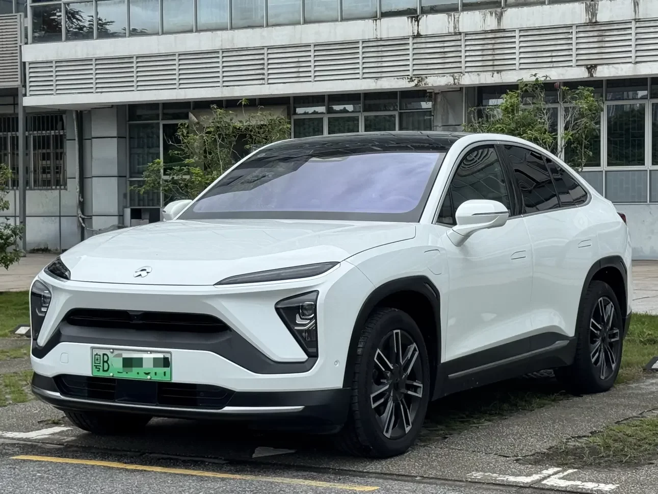 NIO EC6