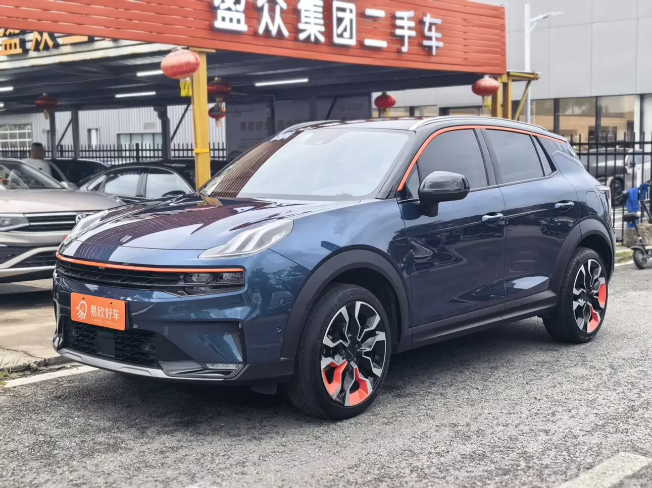 Lynk & Co 06