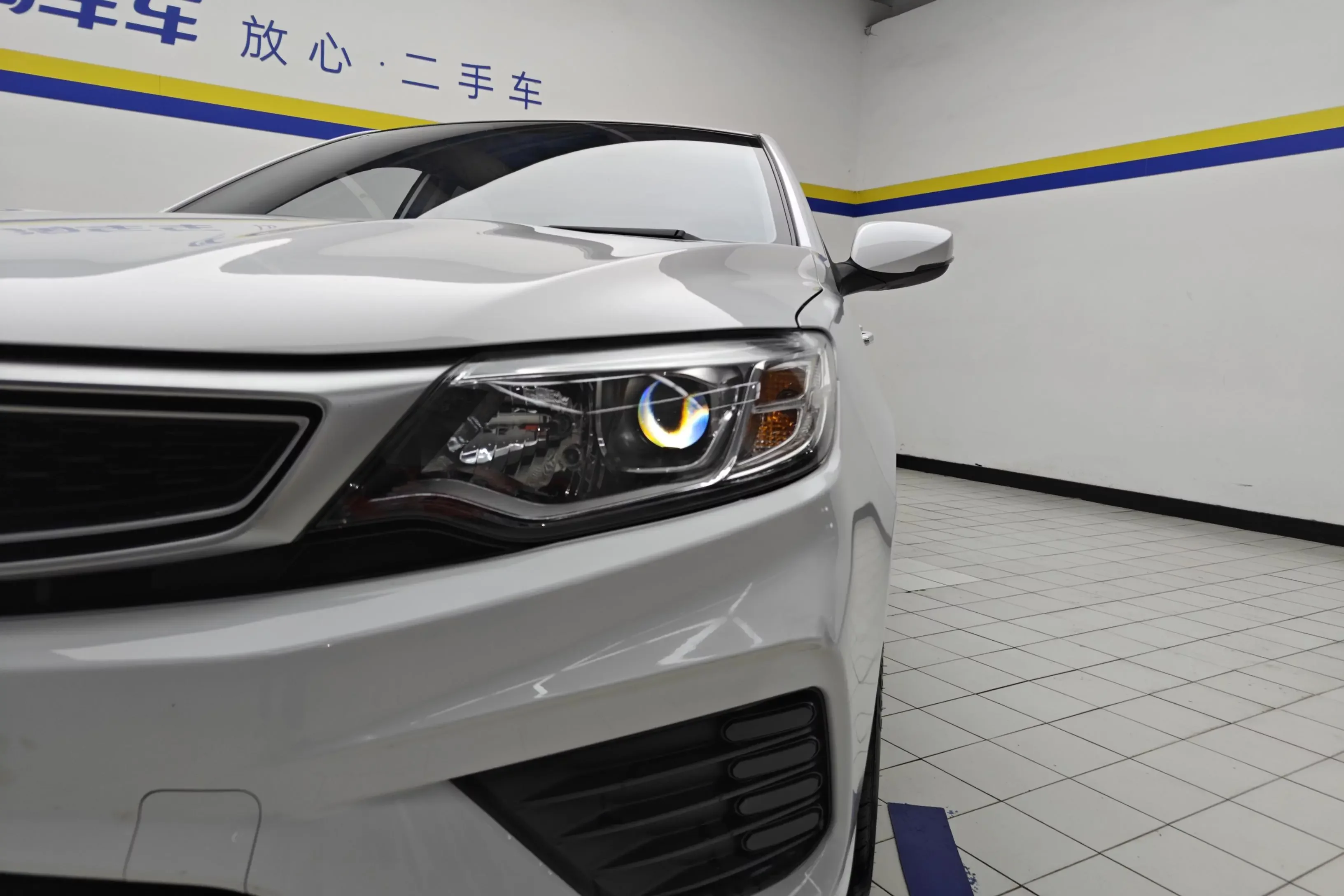Geely Vision