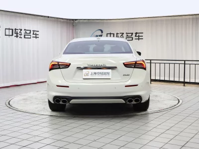 Maserati Ghibli