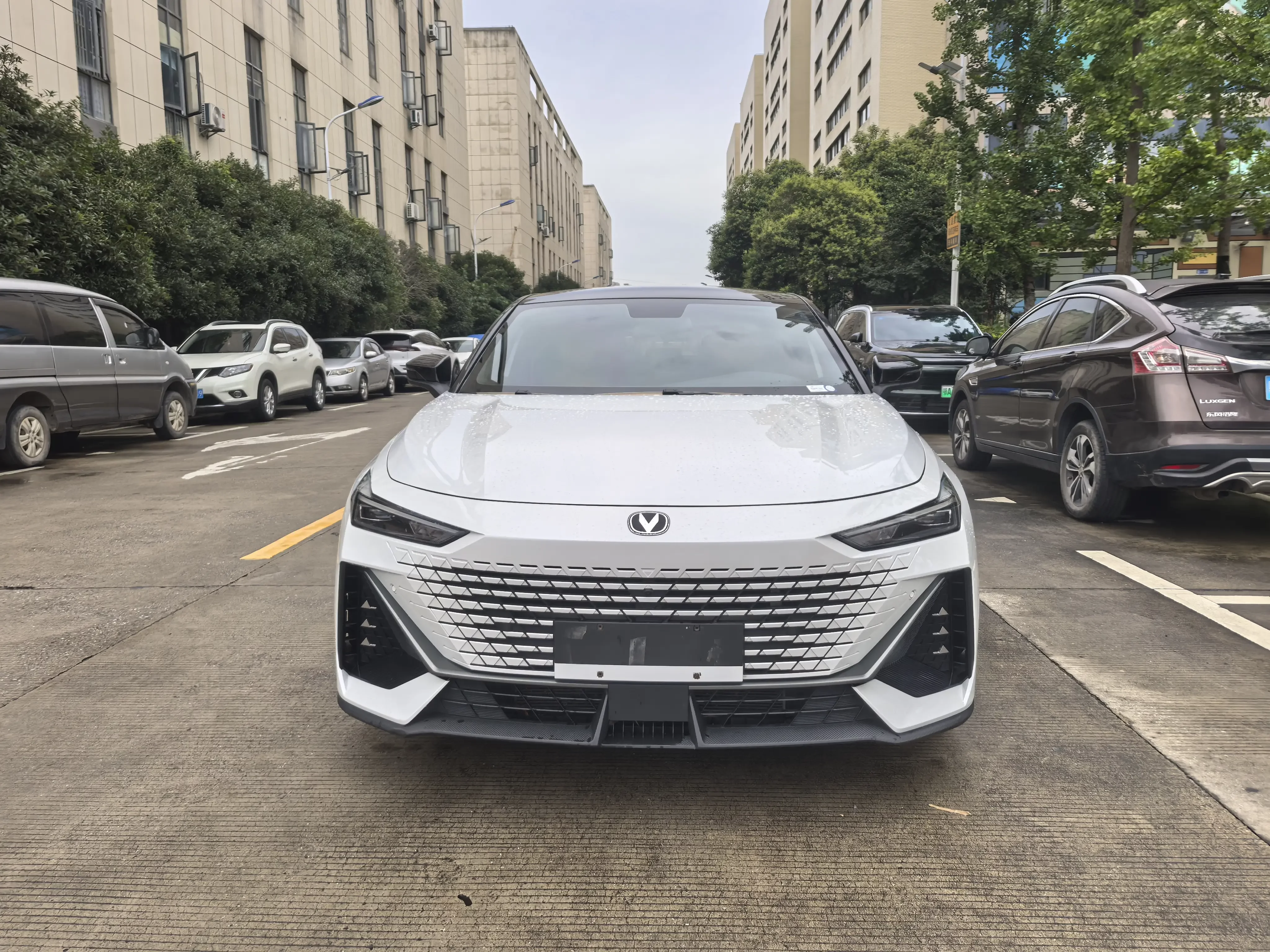 Changan UNI-V