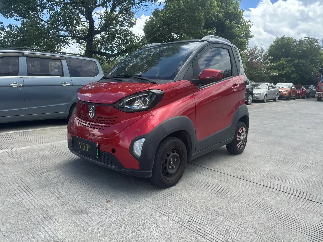 Baojun E100