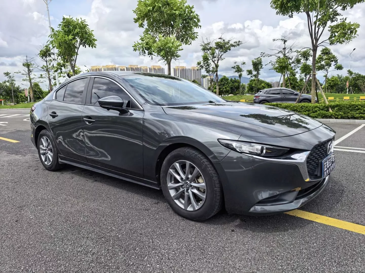 Mazda Axela (3)