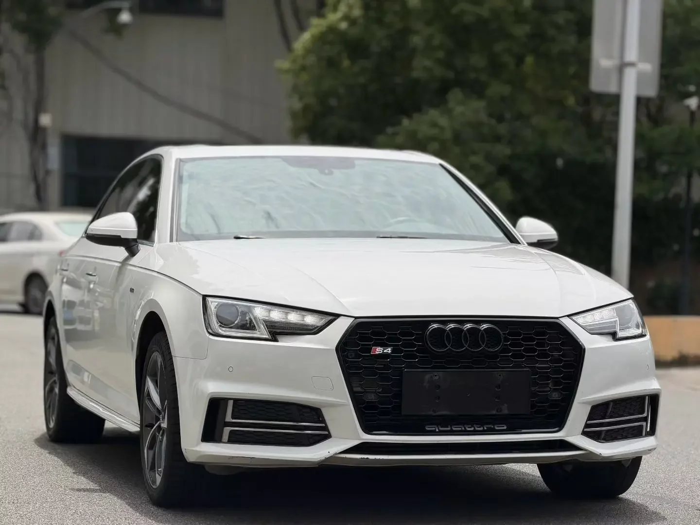 Audi A4L
