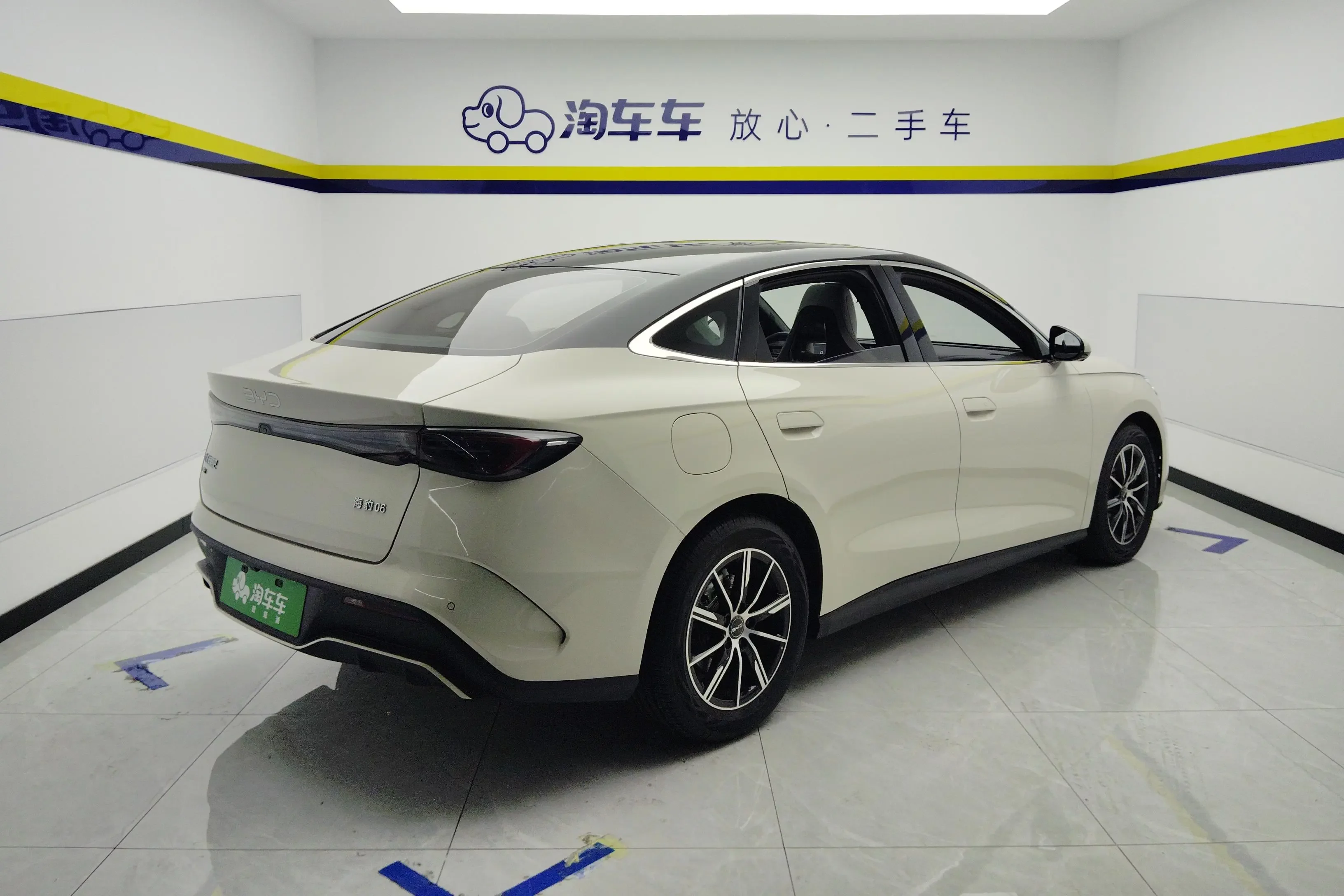 BYD Seal 06DM