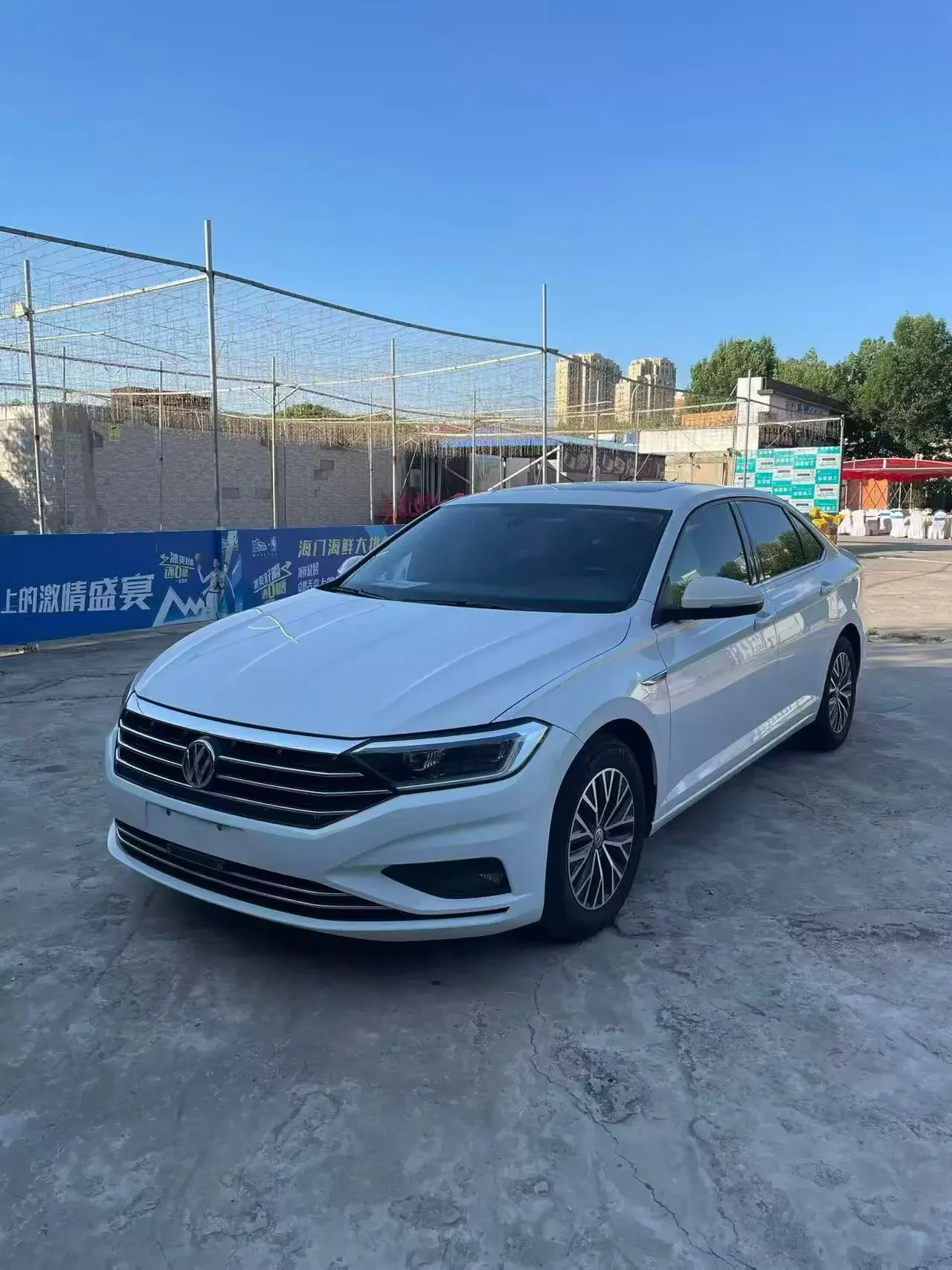 Volkswagen Sagitar