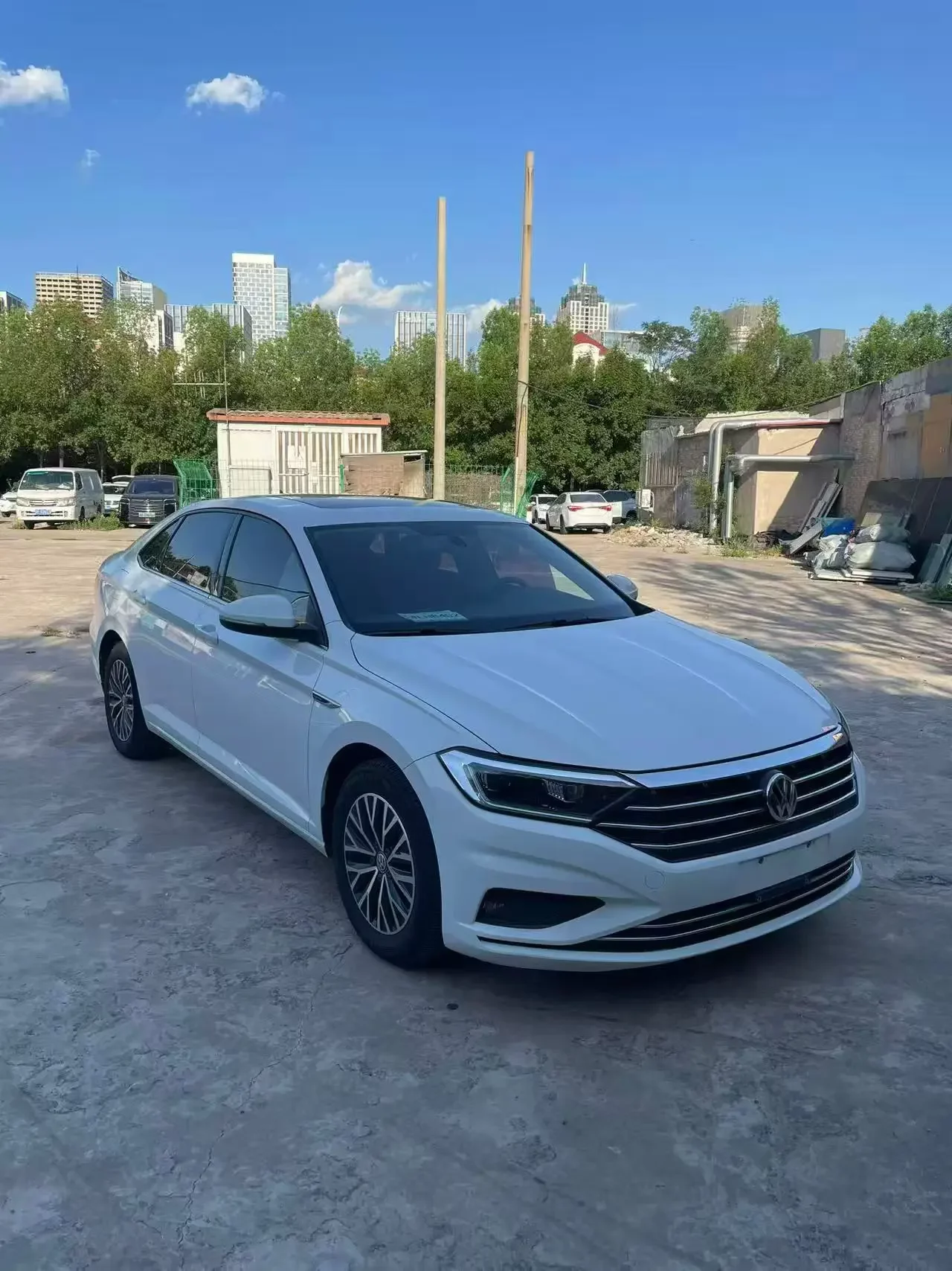 Volkswagen Sagitar
