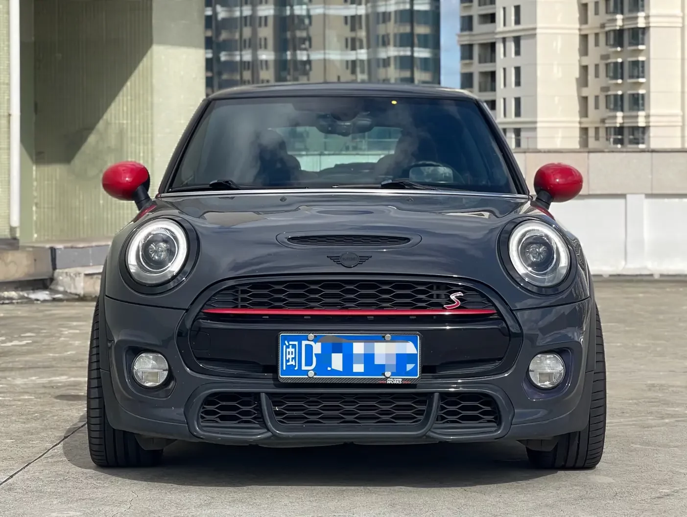 MINI 