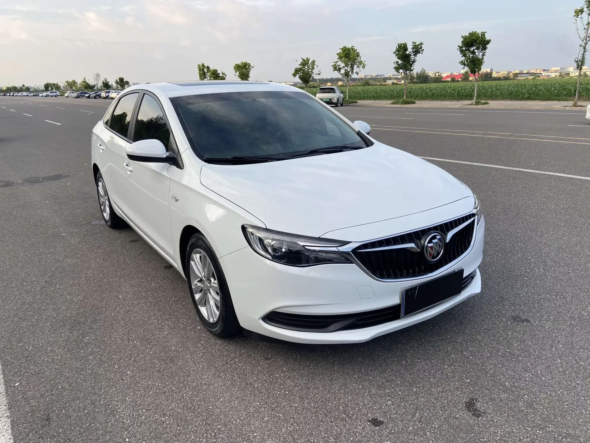 Buick Yinglang