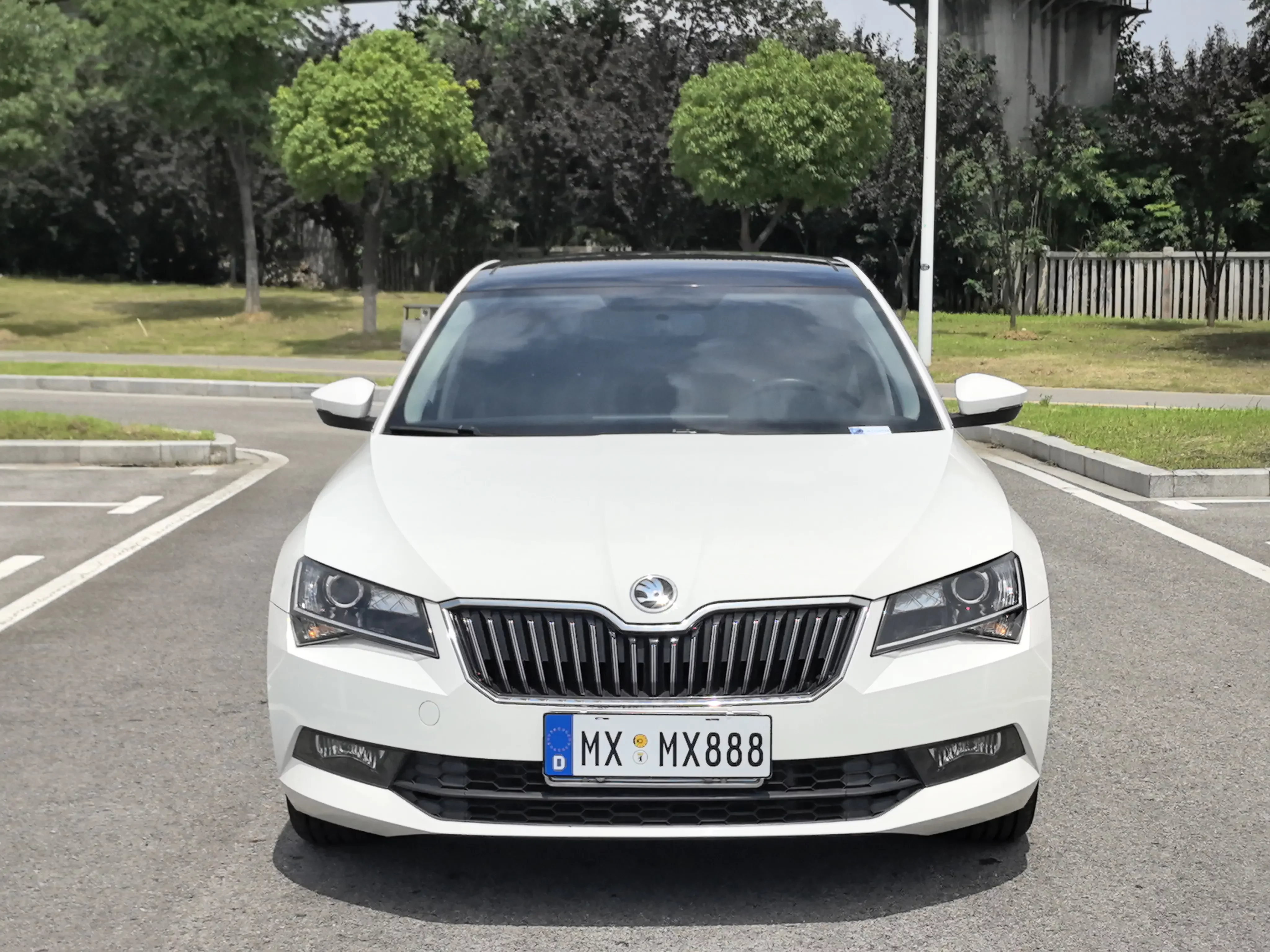 Skoda SuperB