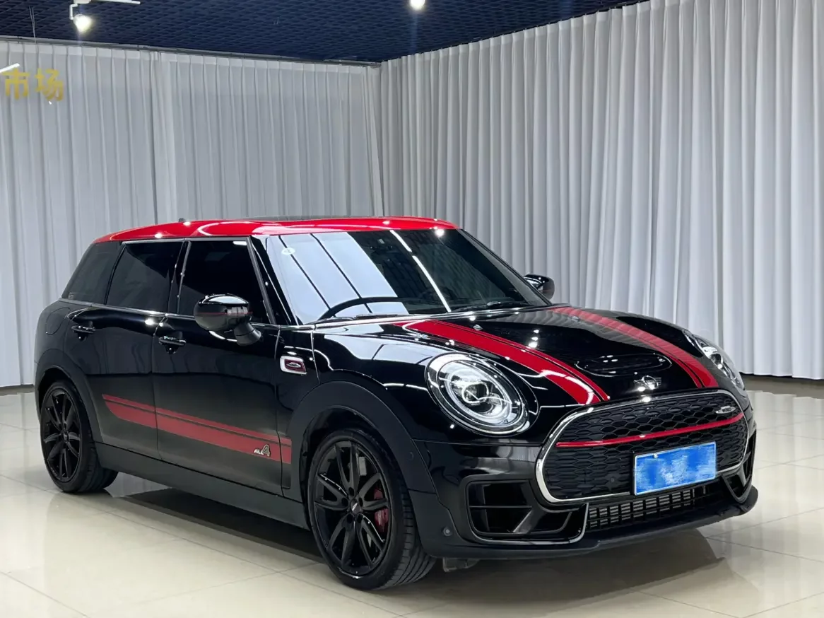MINI JCW CLUBMAN