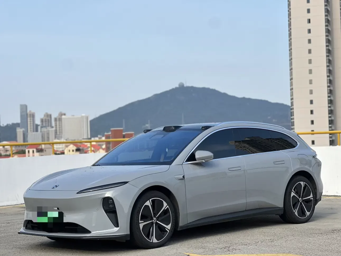NIO ET5T