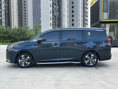 GAC Trumpchi M6