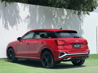 Audi Q2L