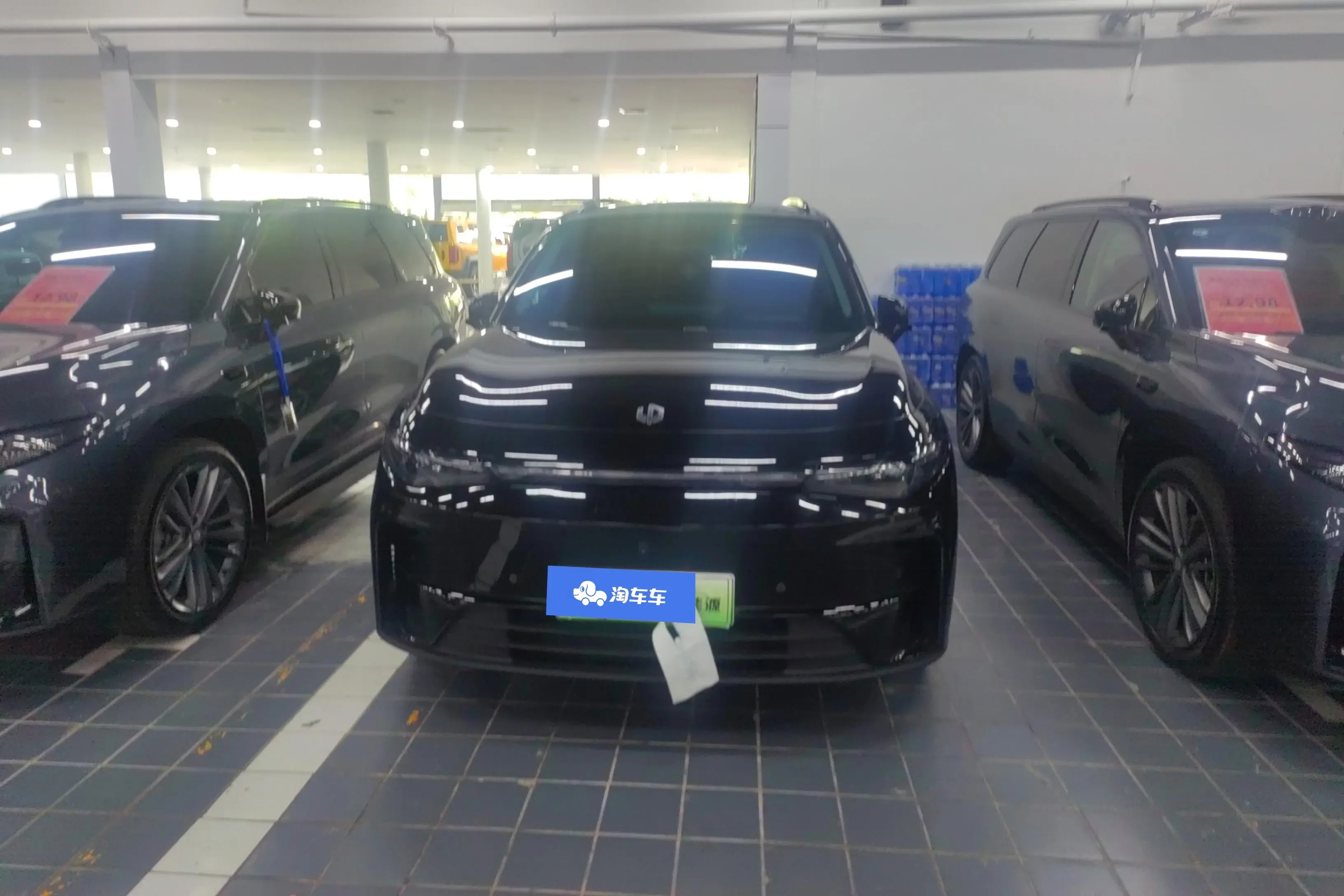 Leapmotor C16