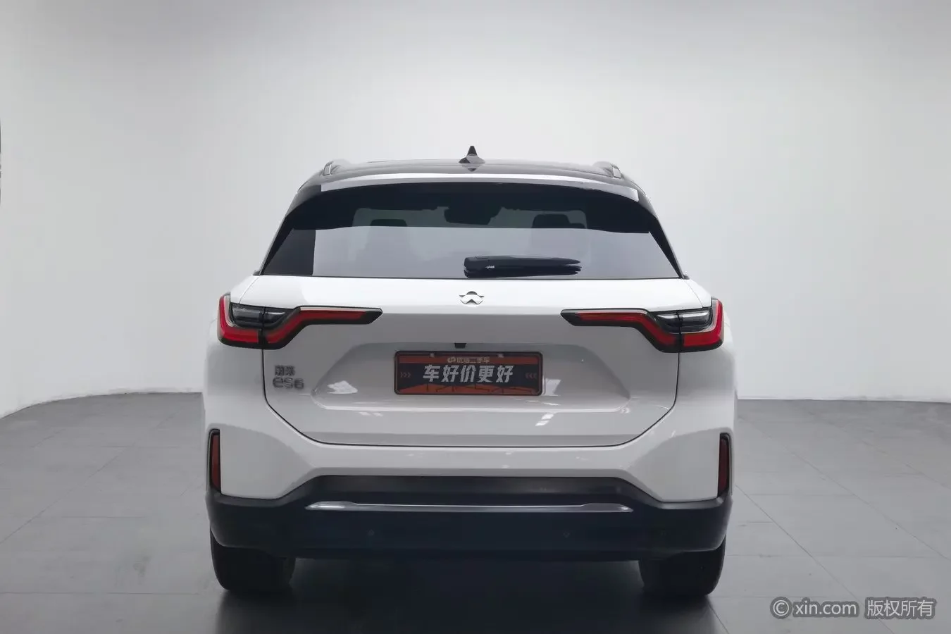 NIO ES6