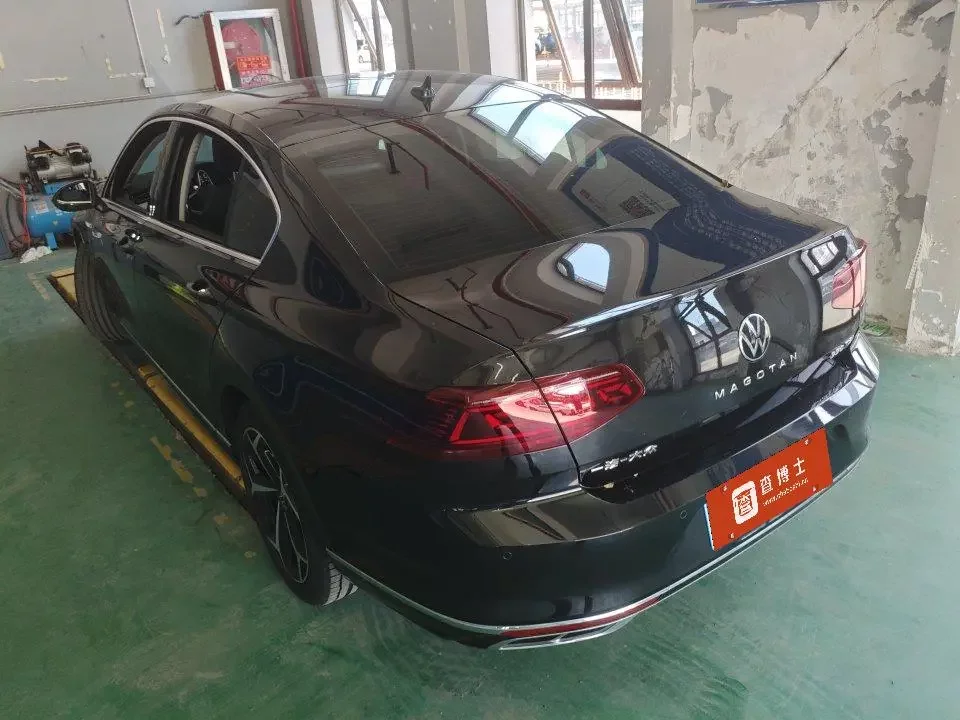 Volkswagen Magotan
