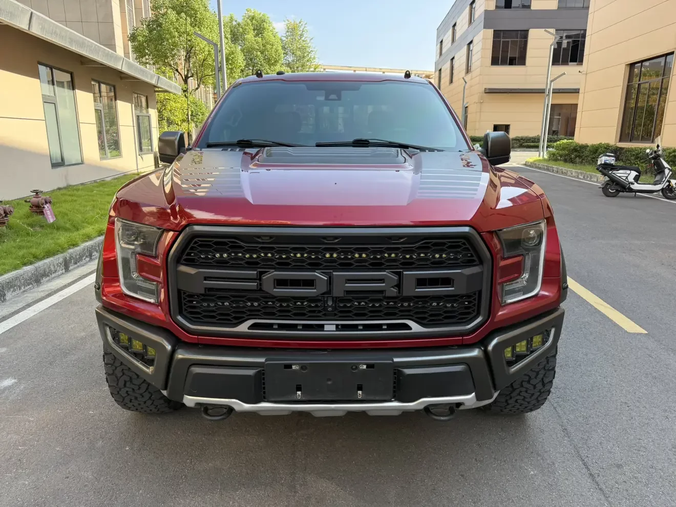 Ford F-150 Raptor  из Китая