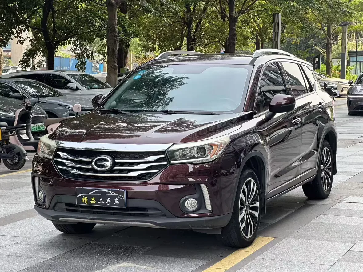 GAC Trumpchi GS4