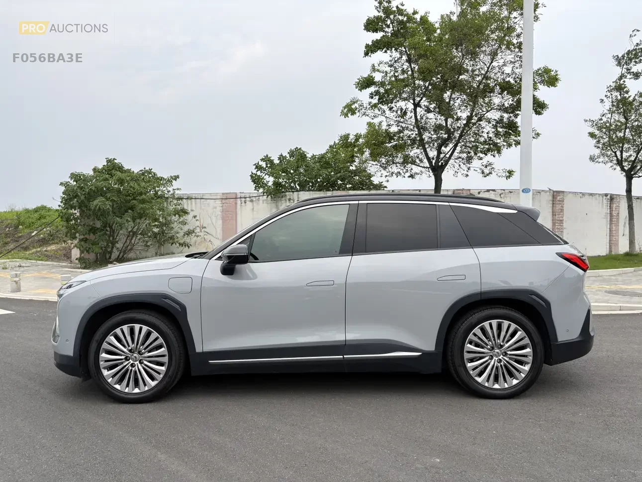 NIO ES6
