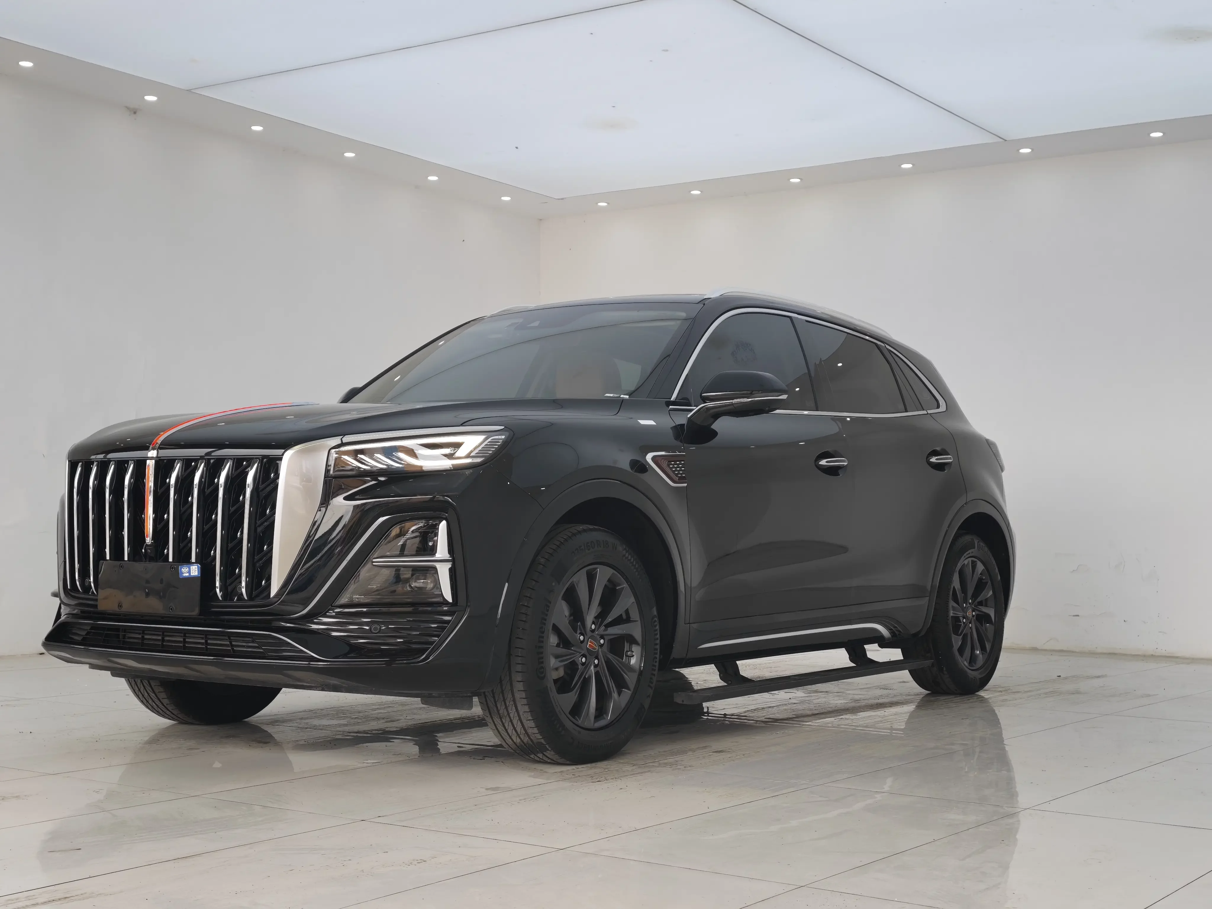 Hongqi HS5