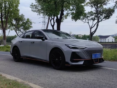 Changan UNI-V