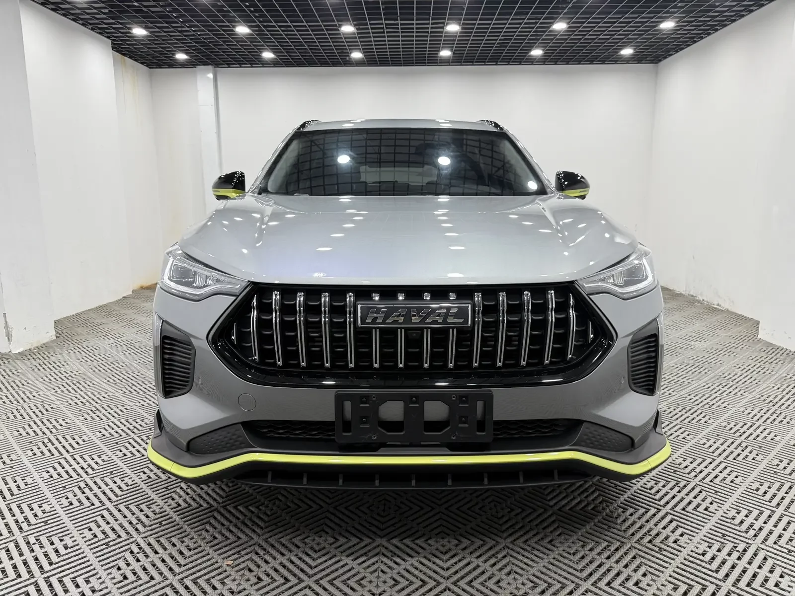 Haval Harvard Red Rabbit