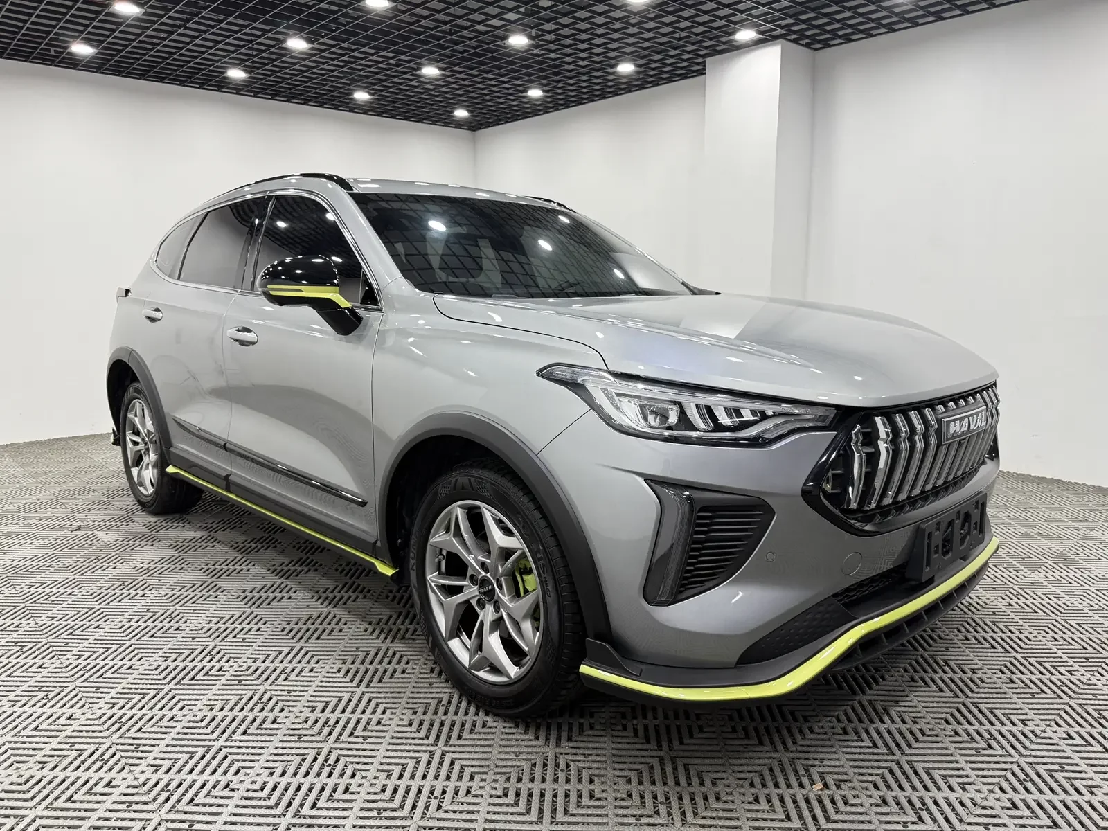 Haval Harvard Red Rabbit