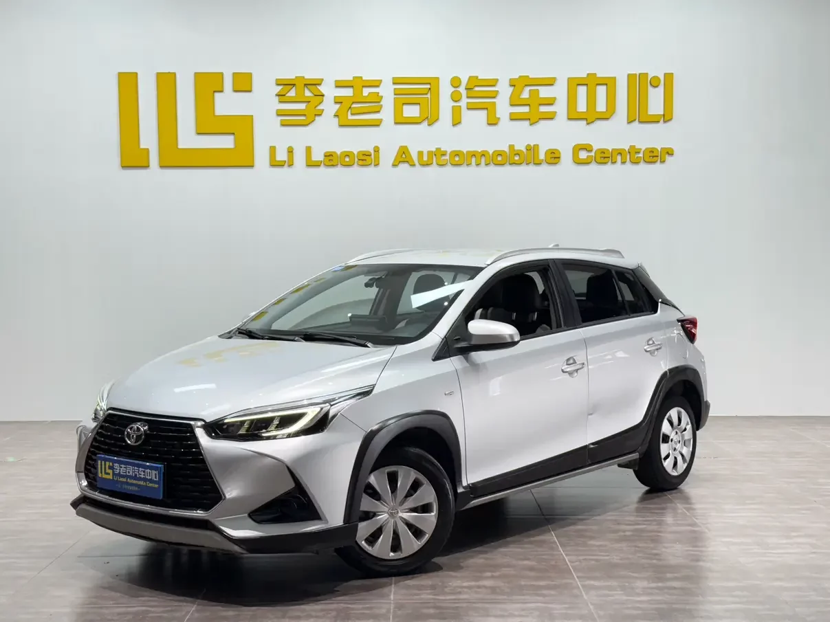 Toyota Yaris L