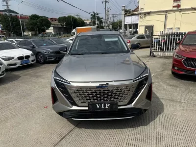Oshan Changan Auchan Z6