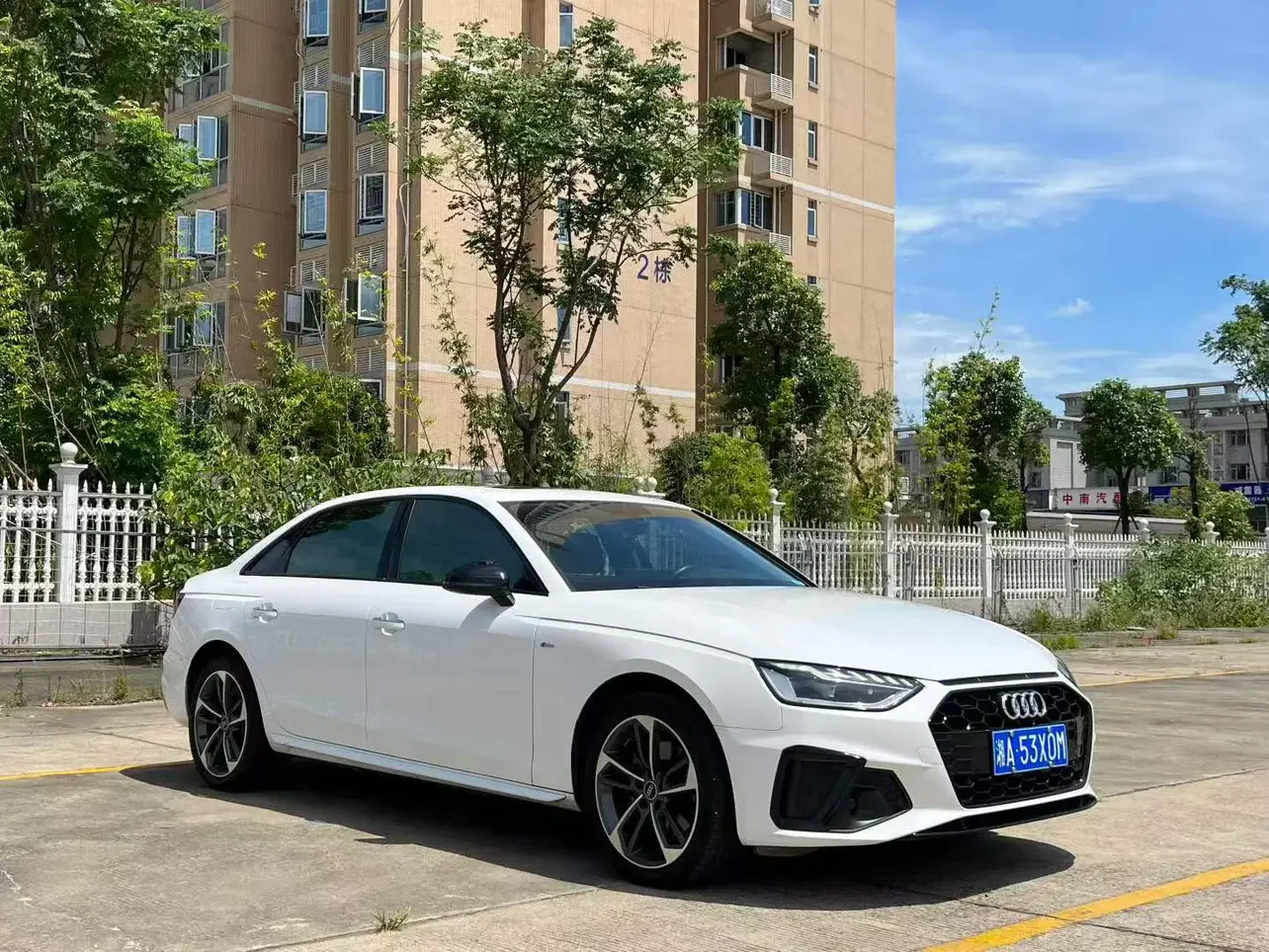 Audi A4L