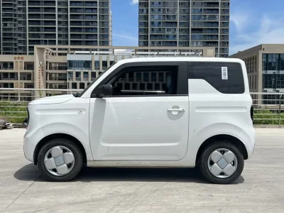 Geely Panda
