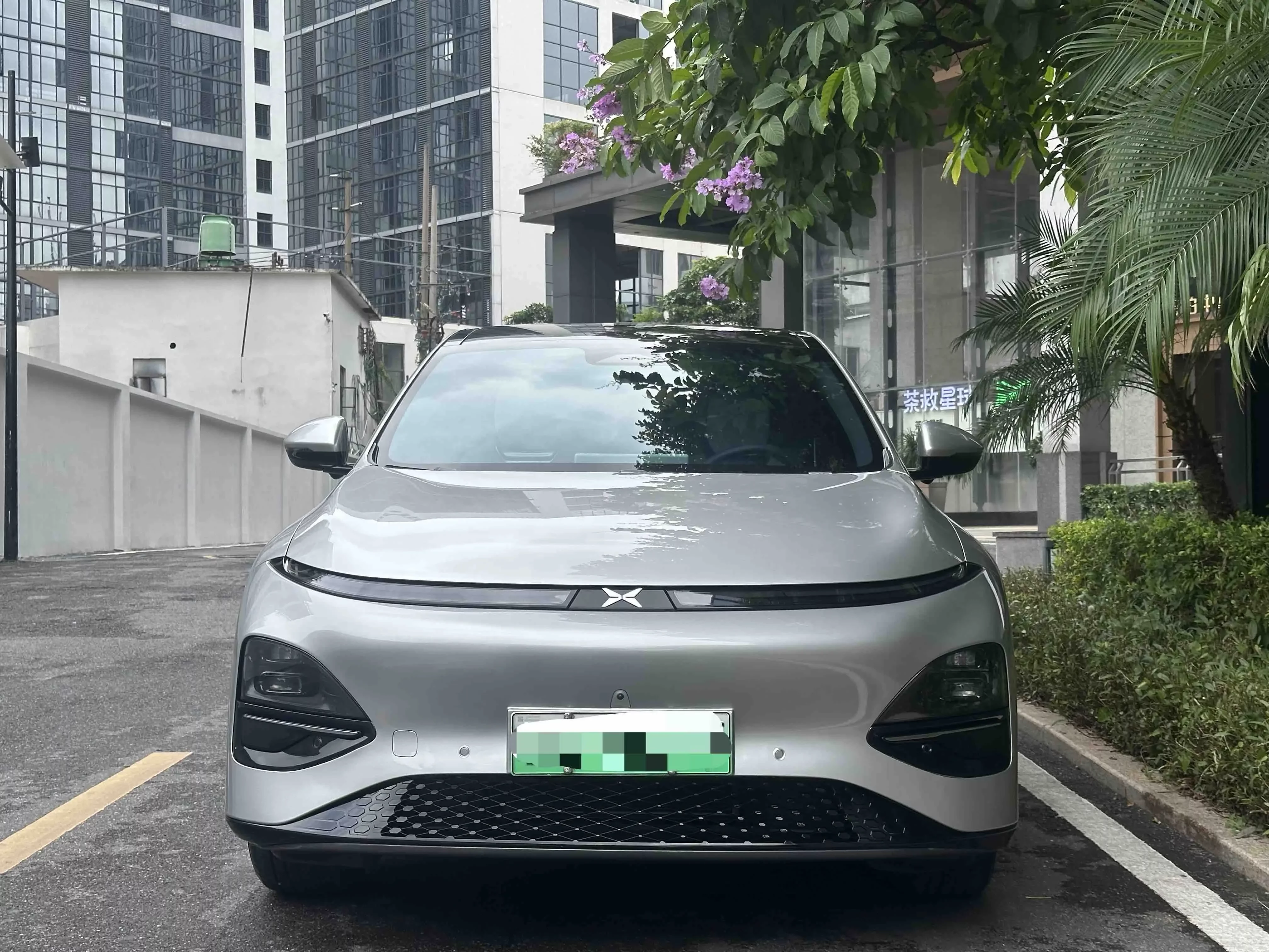 Xpeng G6